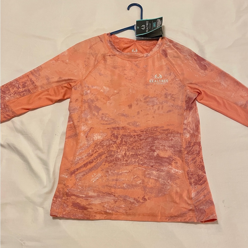 NWT Ladies Realtree Performance Fishing Shirt S